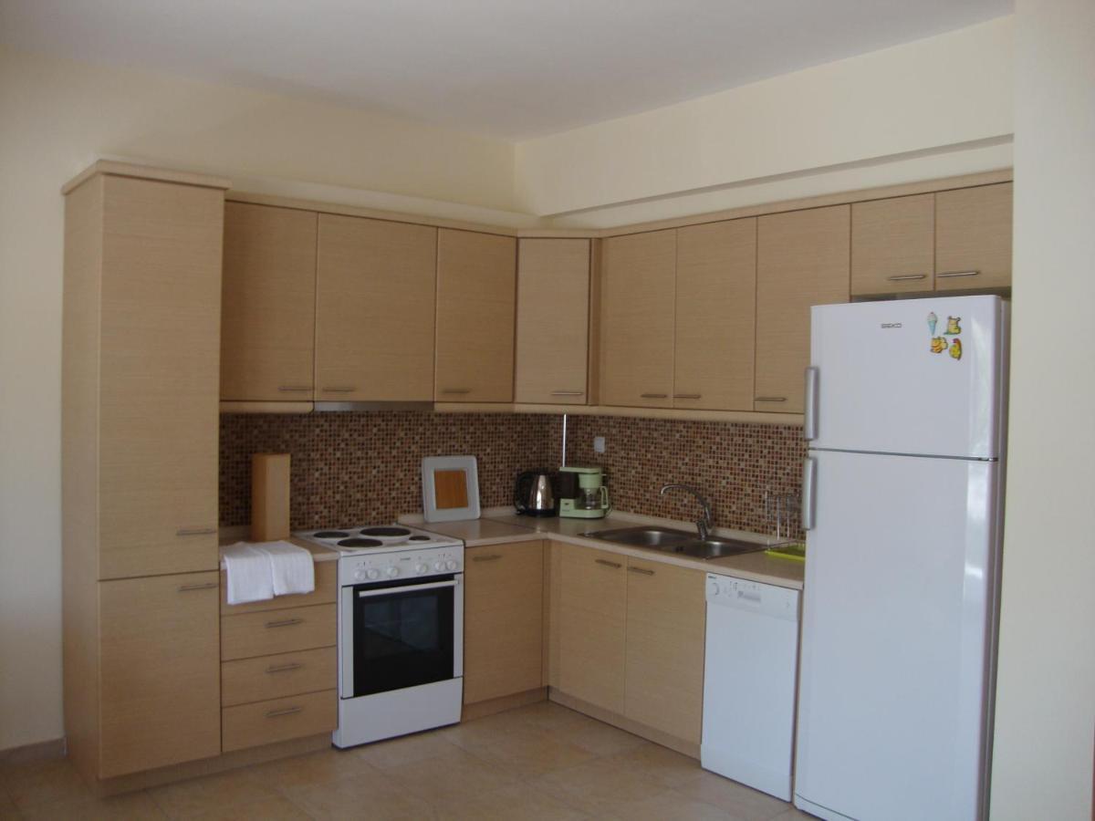 Joy Apartment เกราโมตี ภายนอก รูปภาพ