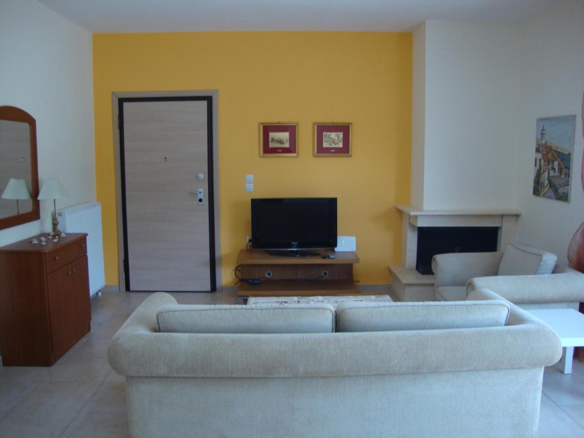 Joy Apartment เกราโมตี ภายนอก รูปภาพ