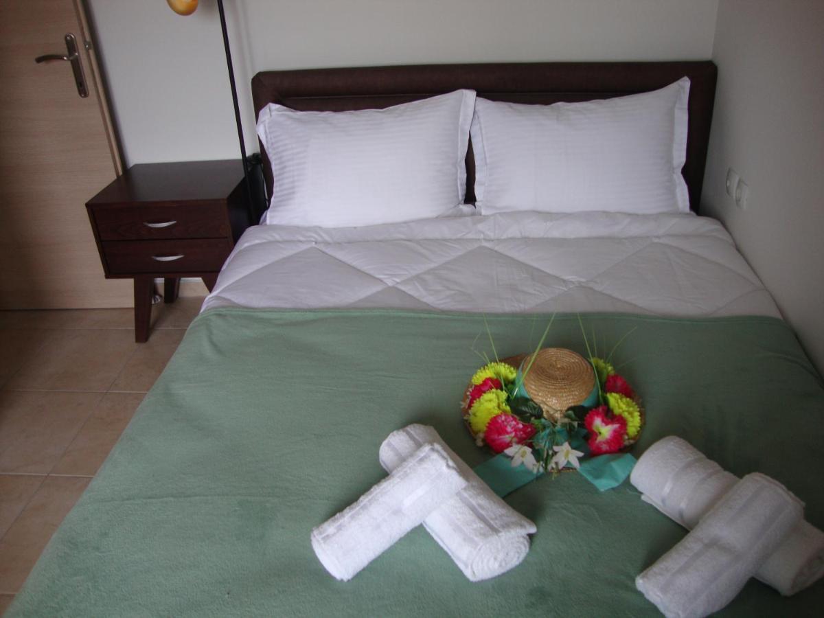 Joy Apartment เกราโมตี ภายนอก รูปภาพ